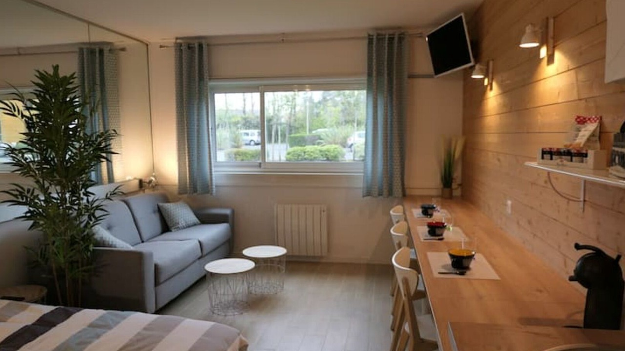 Photo of Bedroom in Carquefou