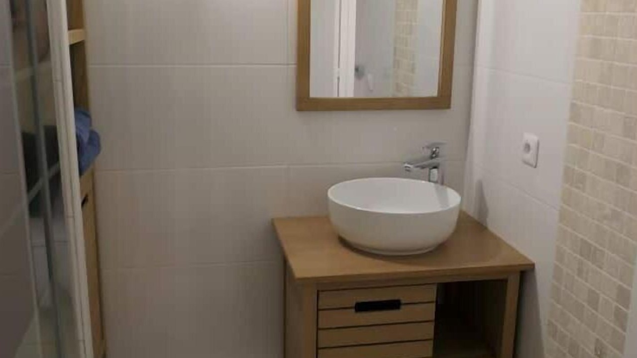 Photo of Bathroom in Carquefou