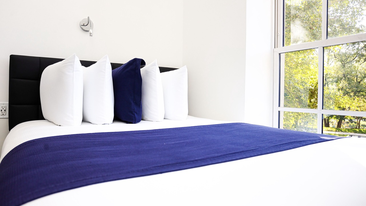 Photo of Bedroom in Fenway–Kenmore