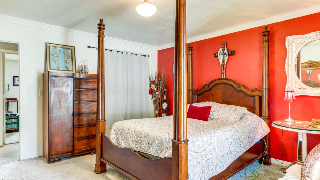 Photo of Bedroom in St. James