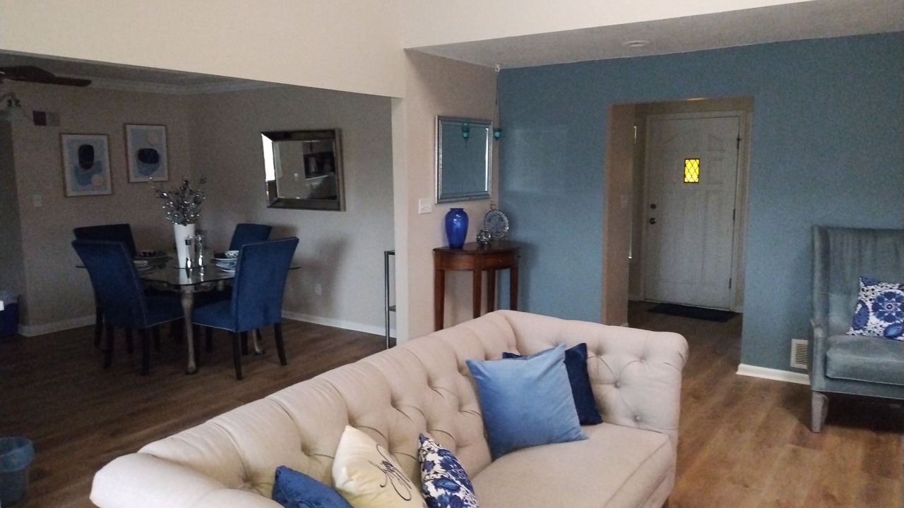 Photo of Livingroom in Kansas City