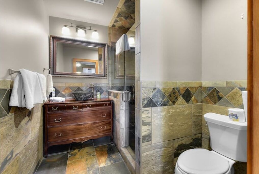 Photo of Bathroom in Little Italy