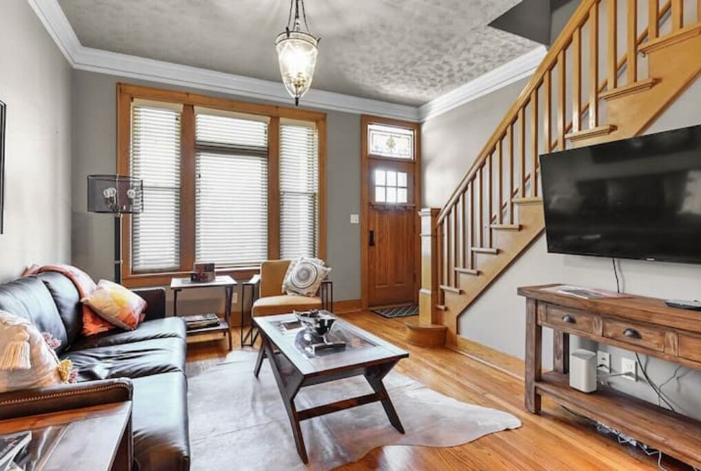 Photo of Livingroom in Little Italy