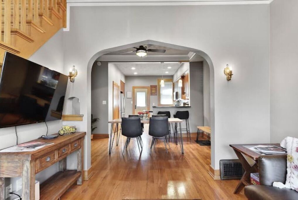 Photo of Livingroom in Little Italy