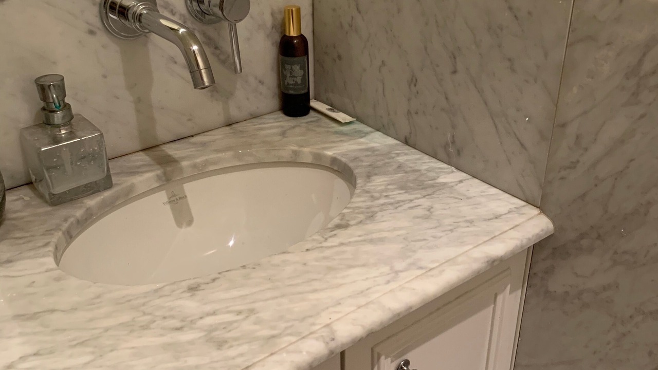 Photo of Bathroom in Quartier de l'Ecole-Militaire