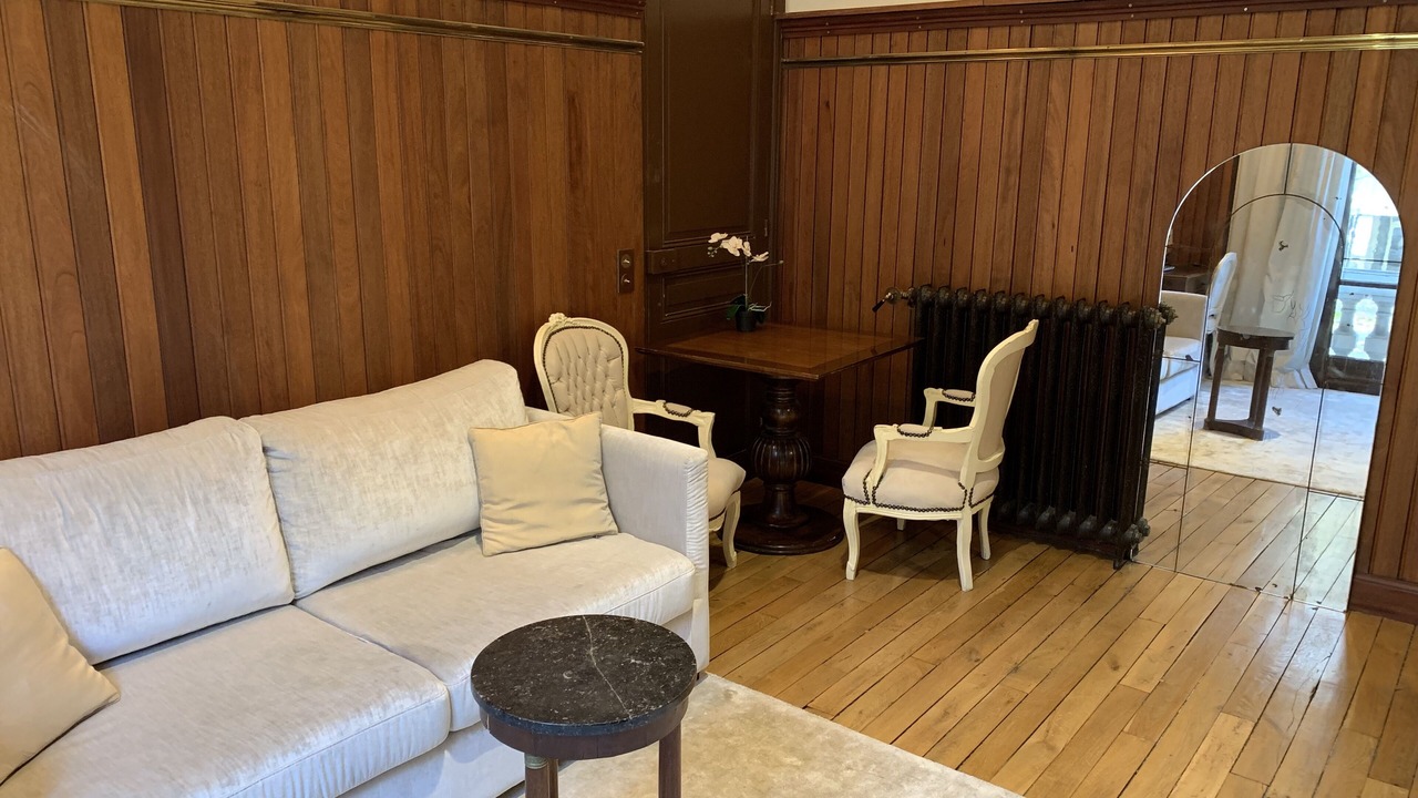 Photo of Livingroom in Quartier de l'Ecole-Militaire