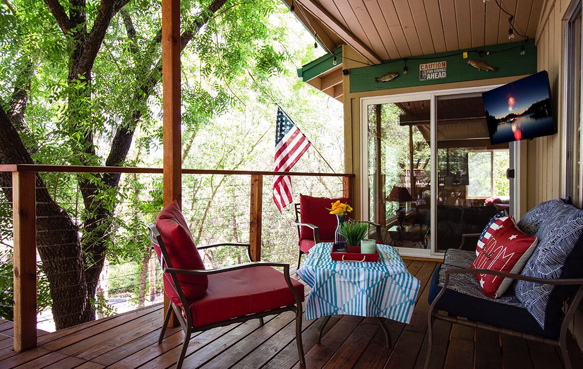 Photo of Outdoor in Groveland
