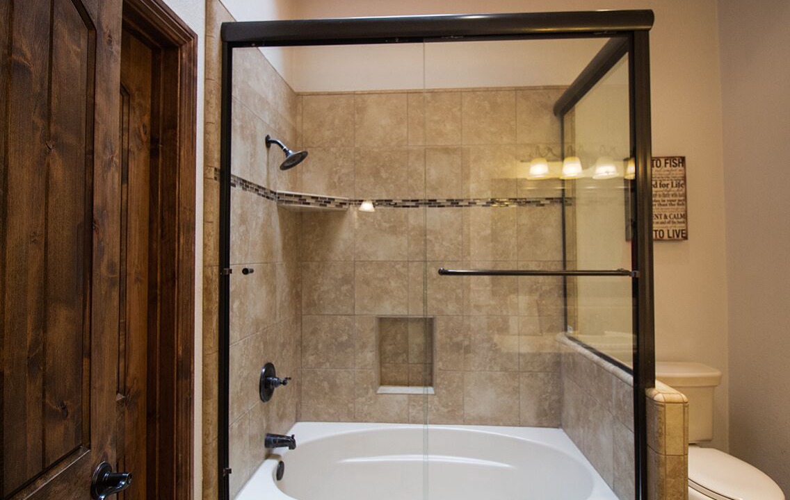 Photo of Bathroom in Groveland