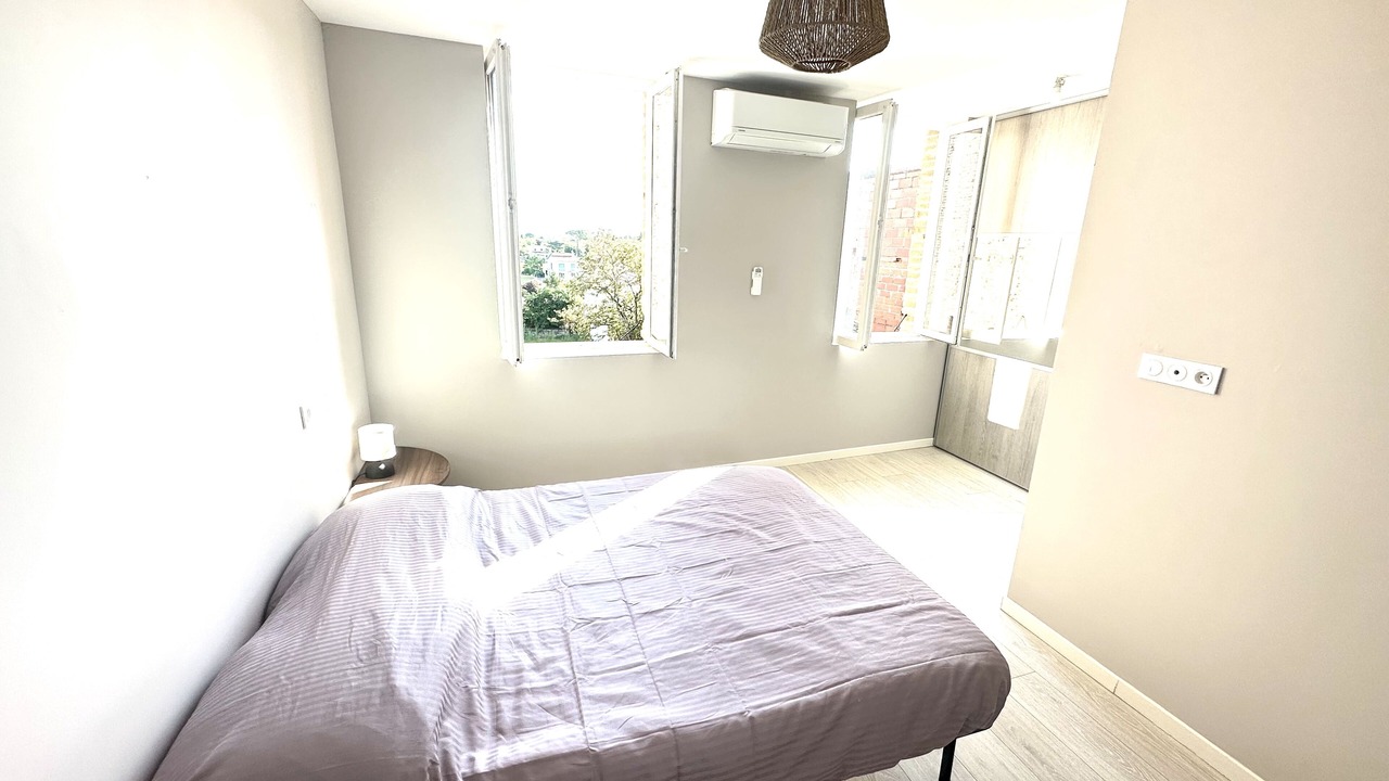 Photo of Bedroom in Pechbonnieu