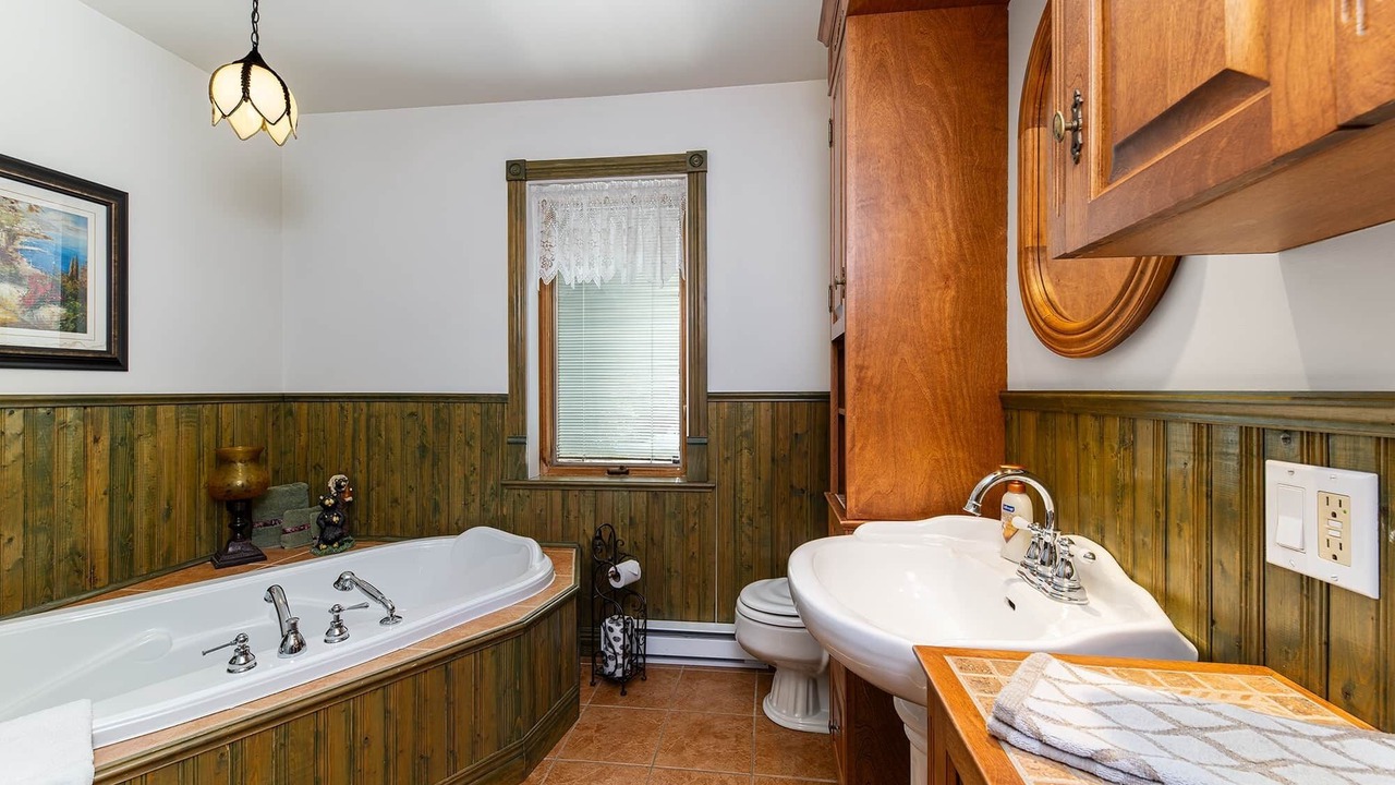 Photo of Bathroom in Saint Hilarion