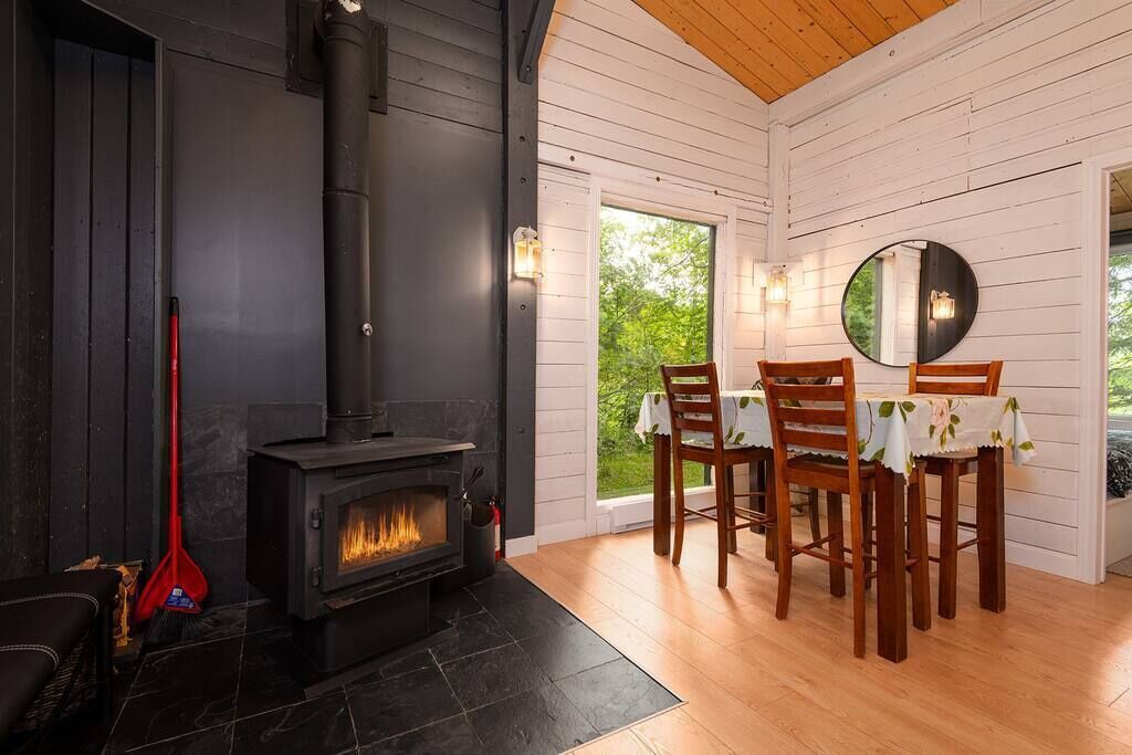 Photo of Livingroom in Saint-Tite-des-Caps