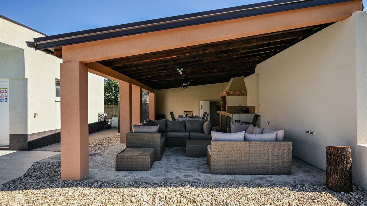 Photo of Patio Balcony in Hreljin