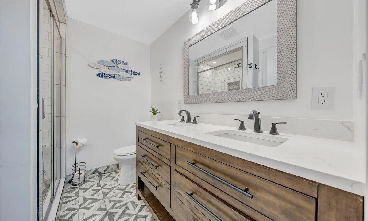 Photo of Bathroom in Huddleston