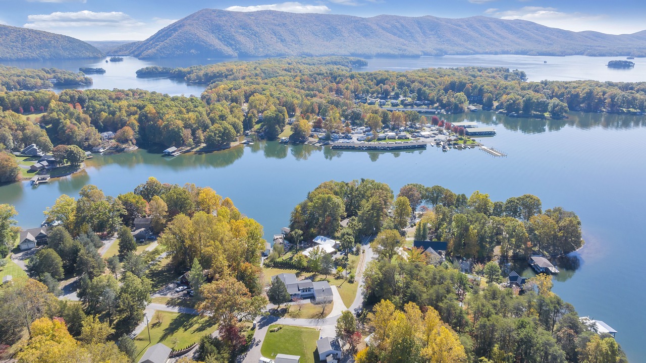Photo of Outdoor in Huddleston