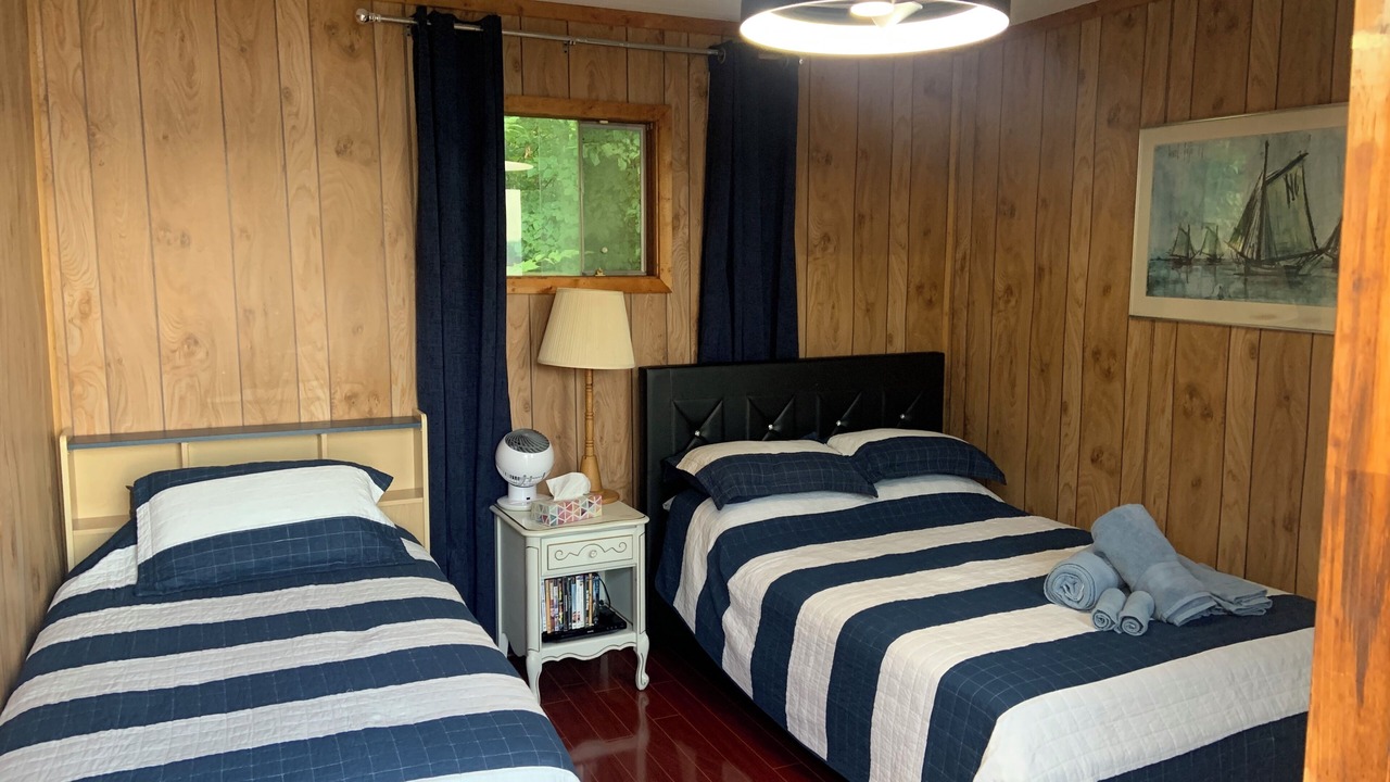 Photo of Bedroom in Hastings Highlands