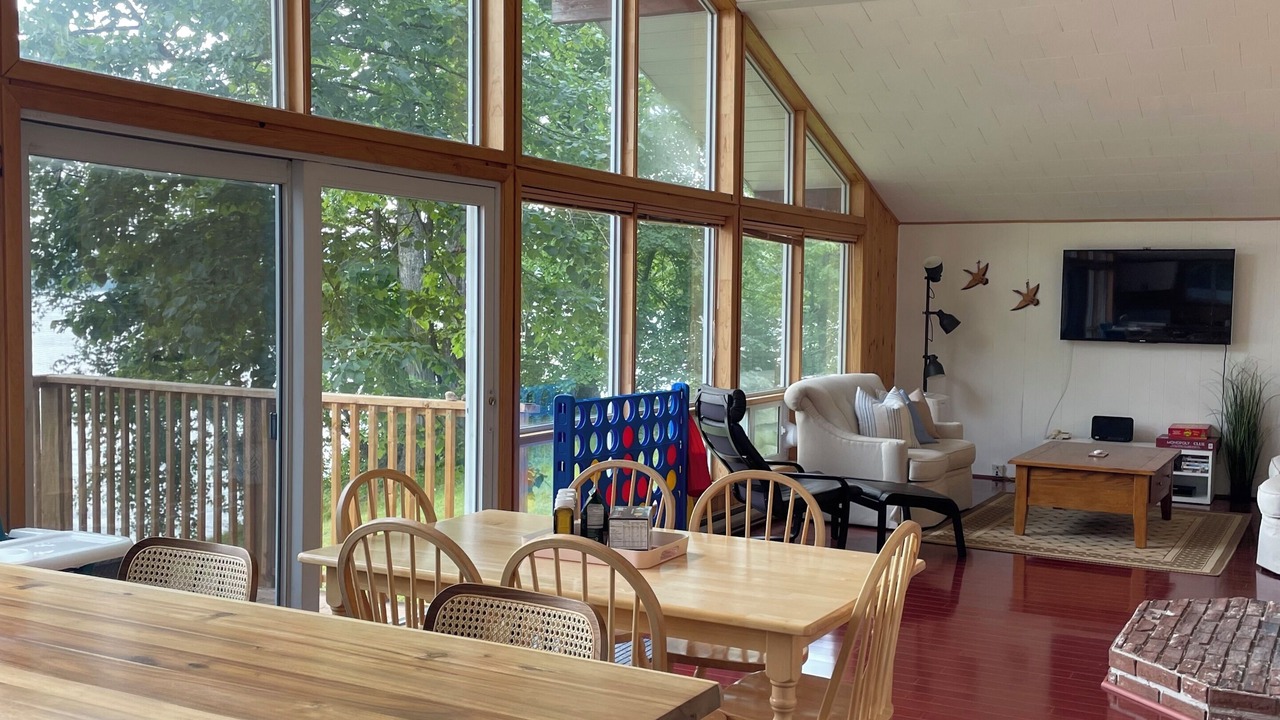 Photo of Livingroom in Hastings Highlands