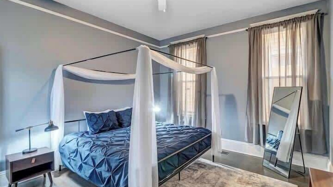 Photo of Bedroom in Springfield