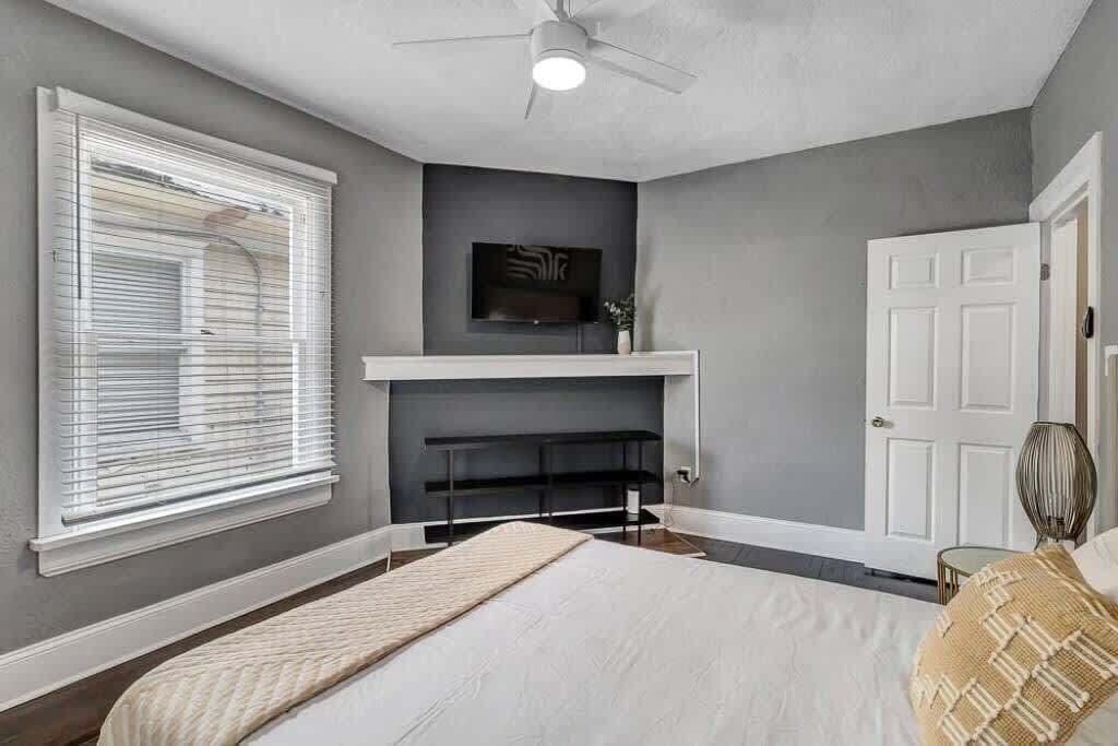 Photo of Bedroom in Springfield