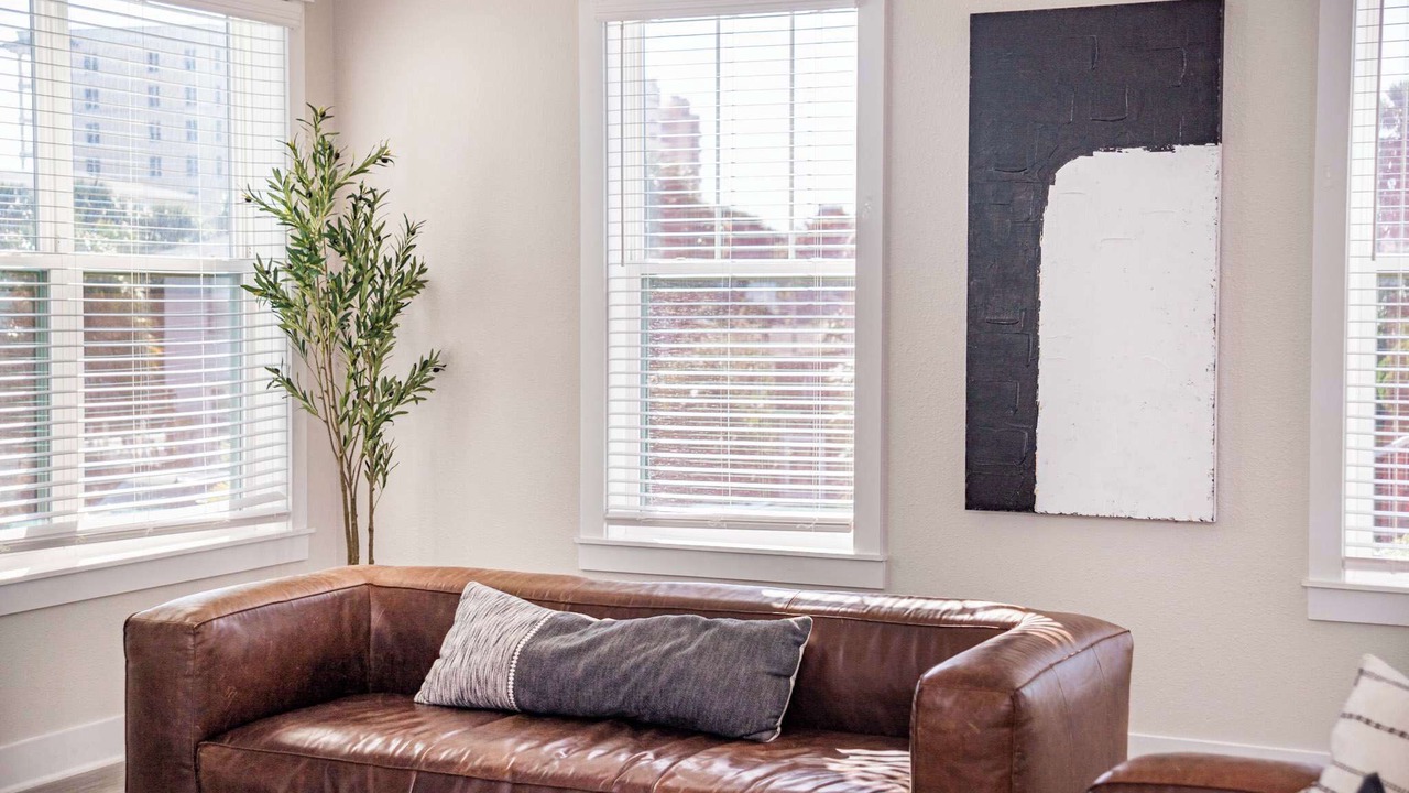 Photo of Livingroom in Jacksonville Beach