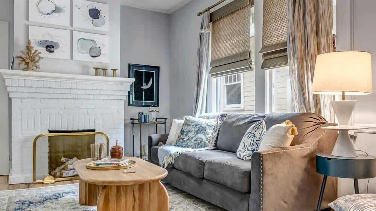 Photo of Livingroom in Urban Core