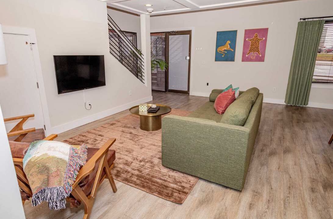 Photo of Livingroom in Downtown Jacksonville