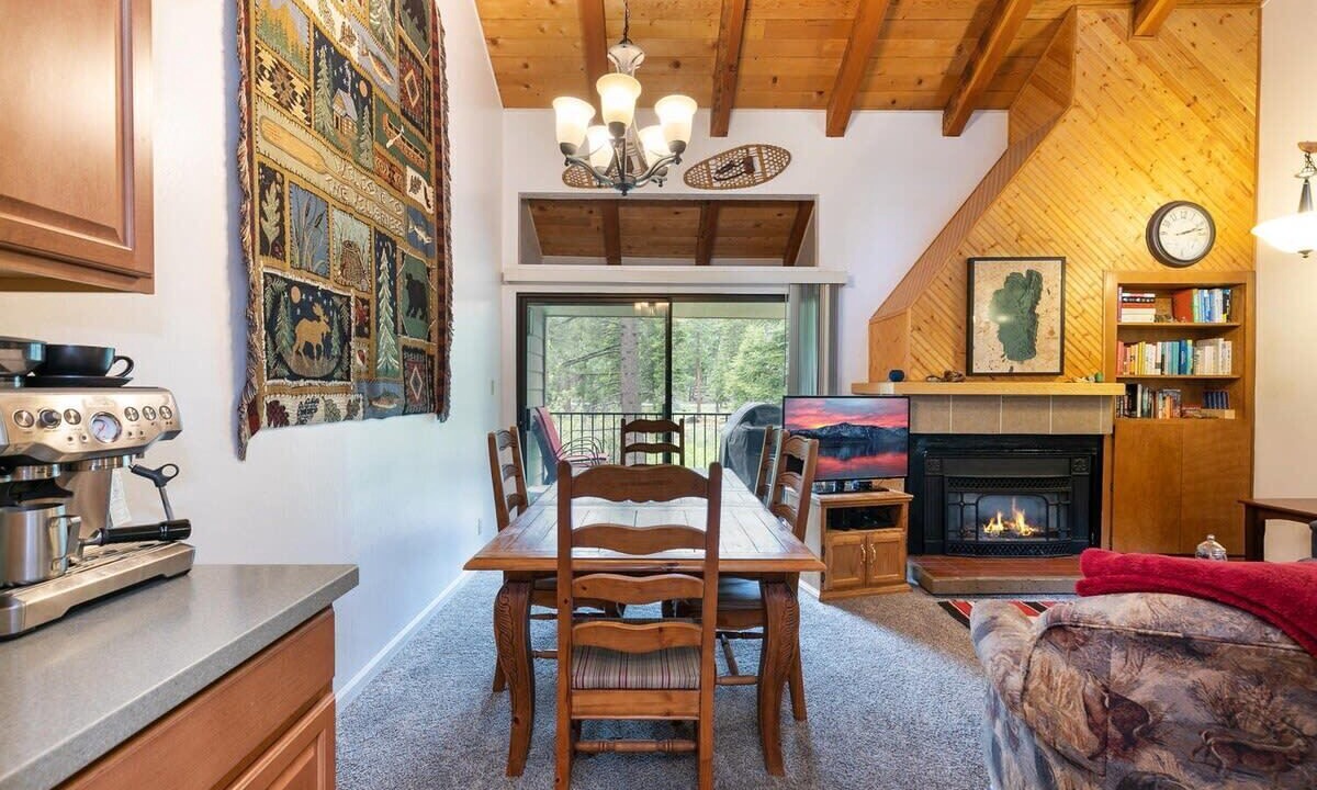 Photo of Patio Balcony in Carnelian Woods