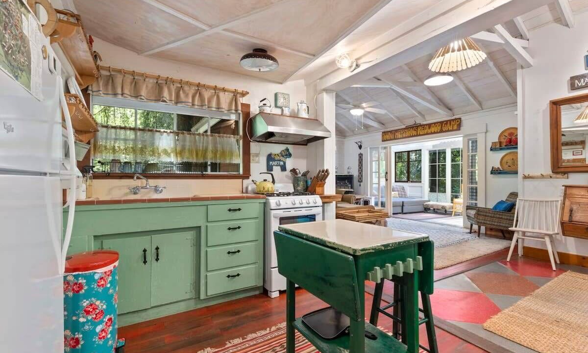 Photo of Others in Mount Hermon