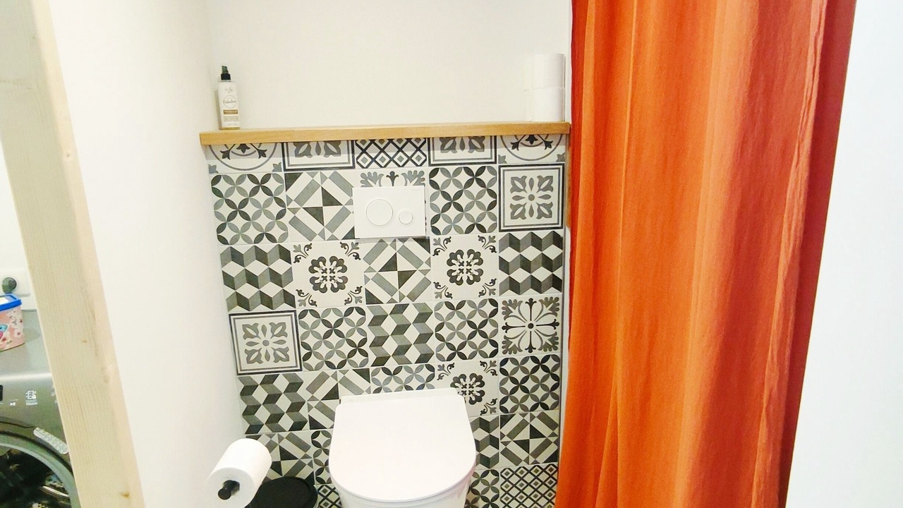Photo of Bathroom in Saint-Jean-de-Vaux
