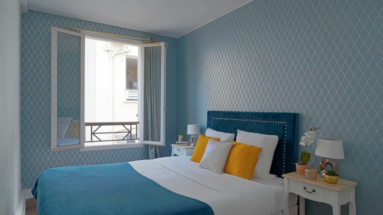 Photo of Bedroom in Notre-Dame