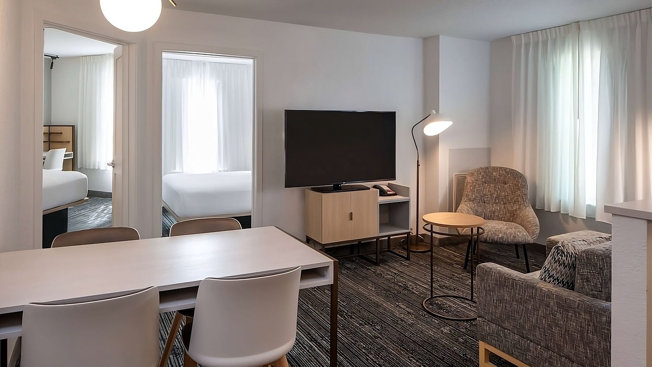 Photo of Livingroom in Falls Church