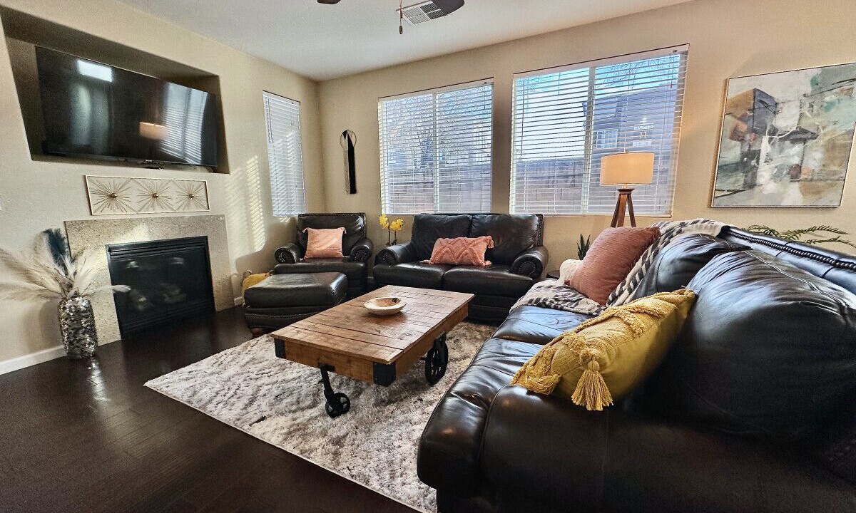 Photo of Livingroom in North Natomas