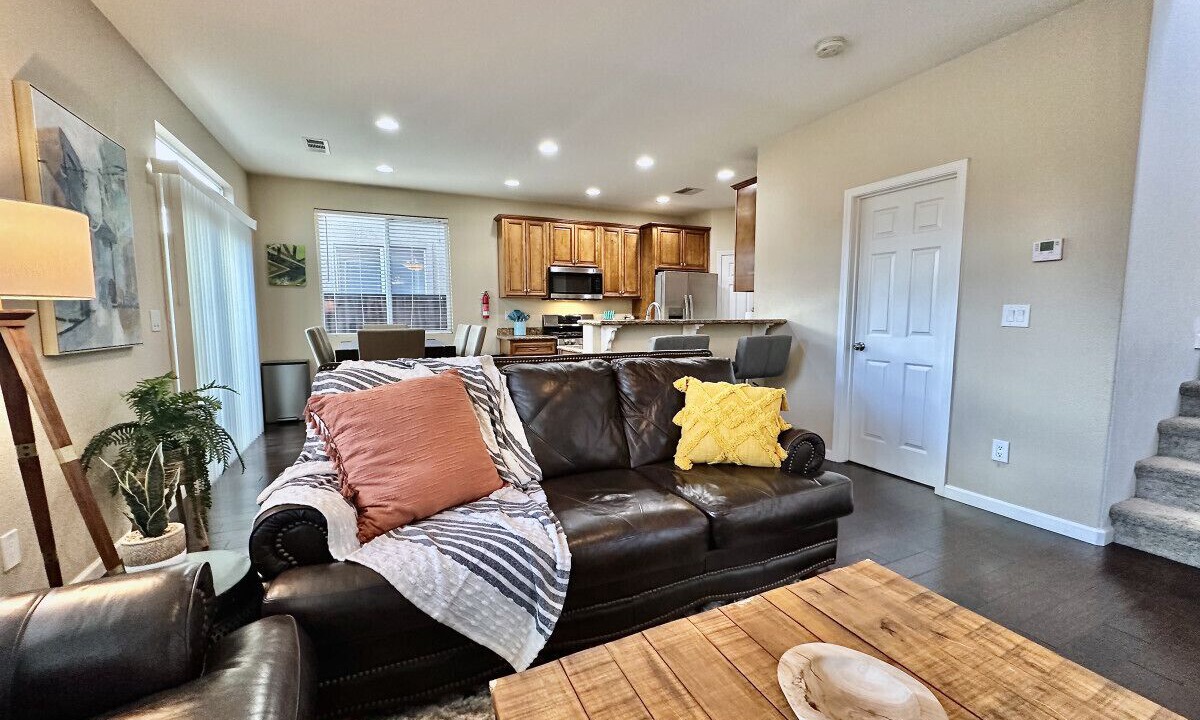 Photo of Livingroom in North Natomas