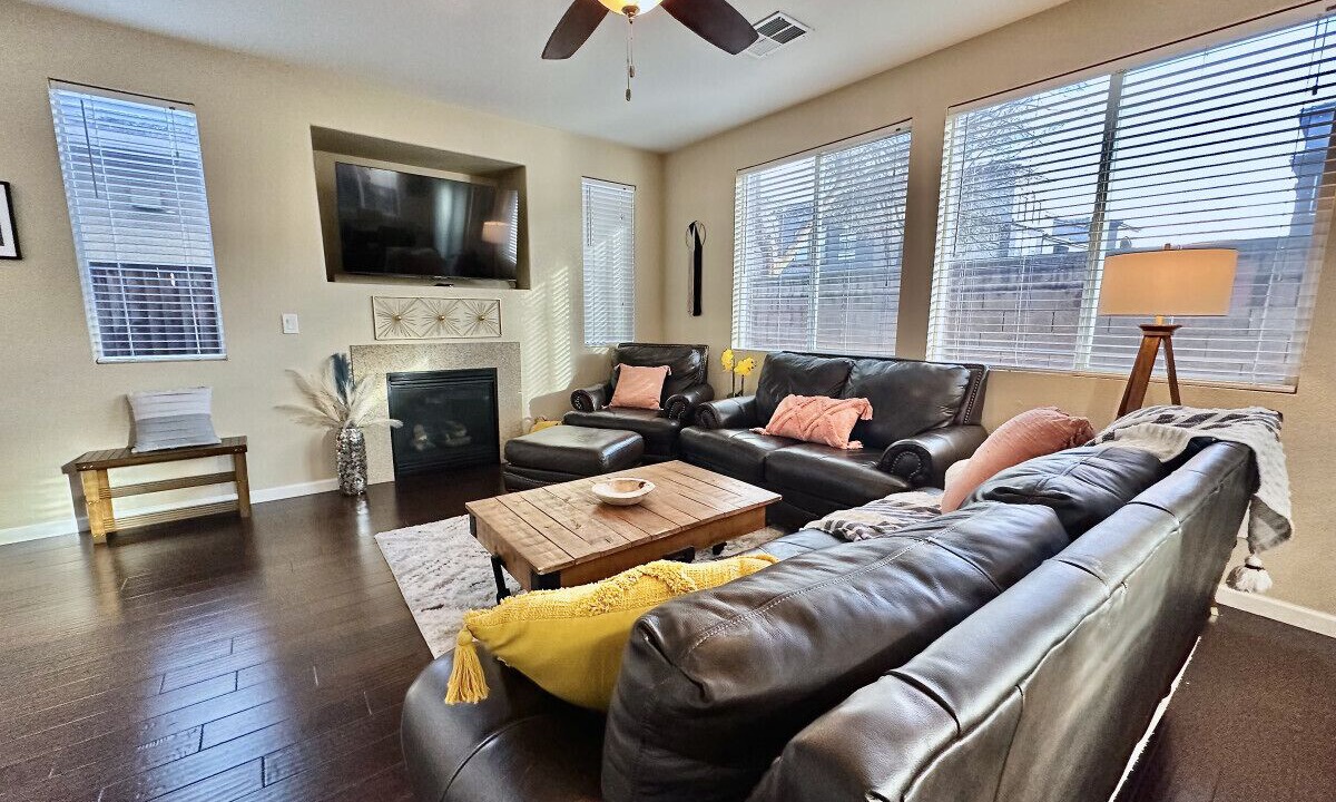 Photo of Livingroom in North Natomas