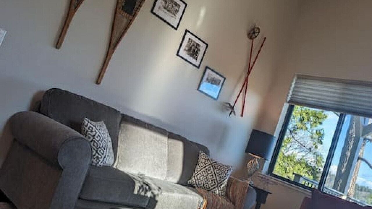 Photo of Livingroom in Apple Hill