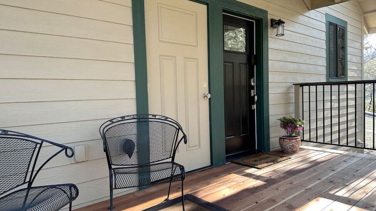 Photo of Outdoor in Apple Hill