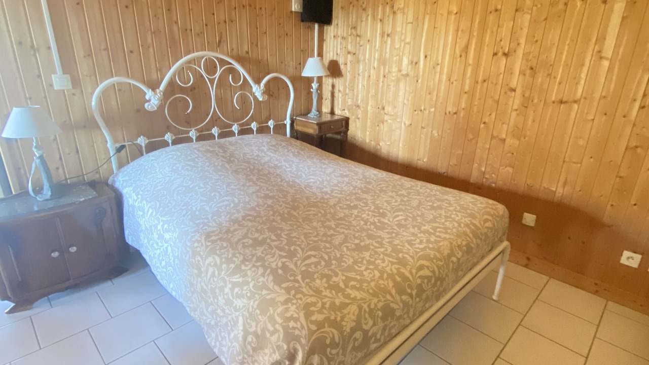 Photo of Bedroom in Saint-Lattier