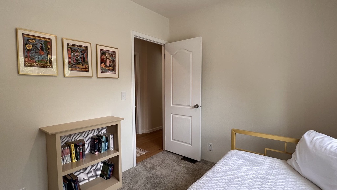Photo of Bedroom in Brookings
