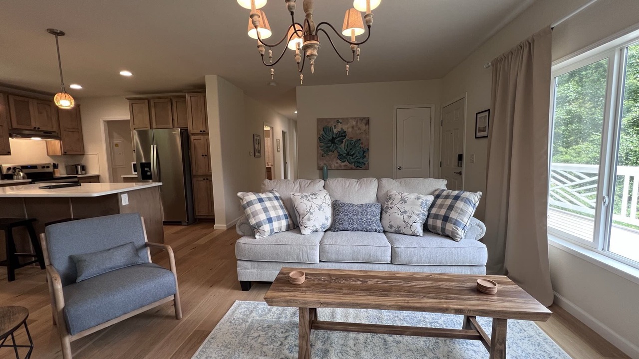 Photo of Livingroom in Brookings