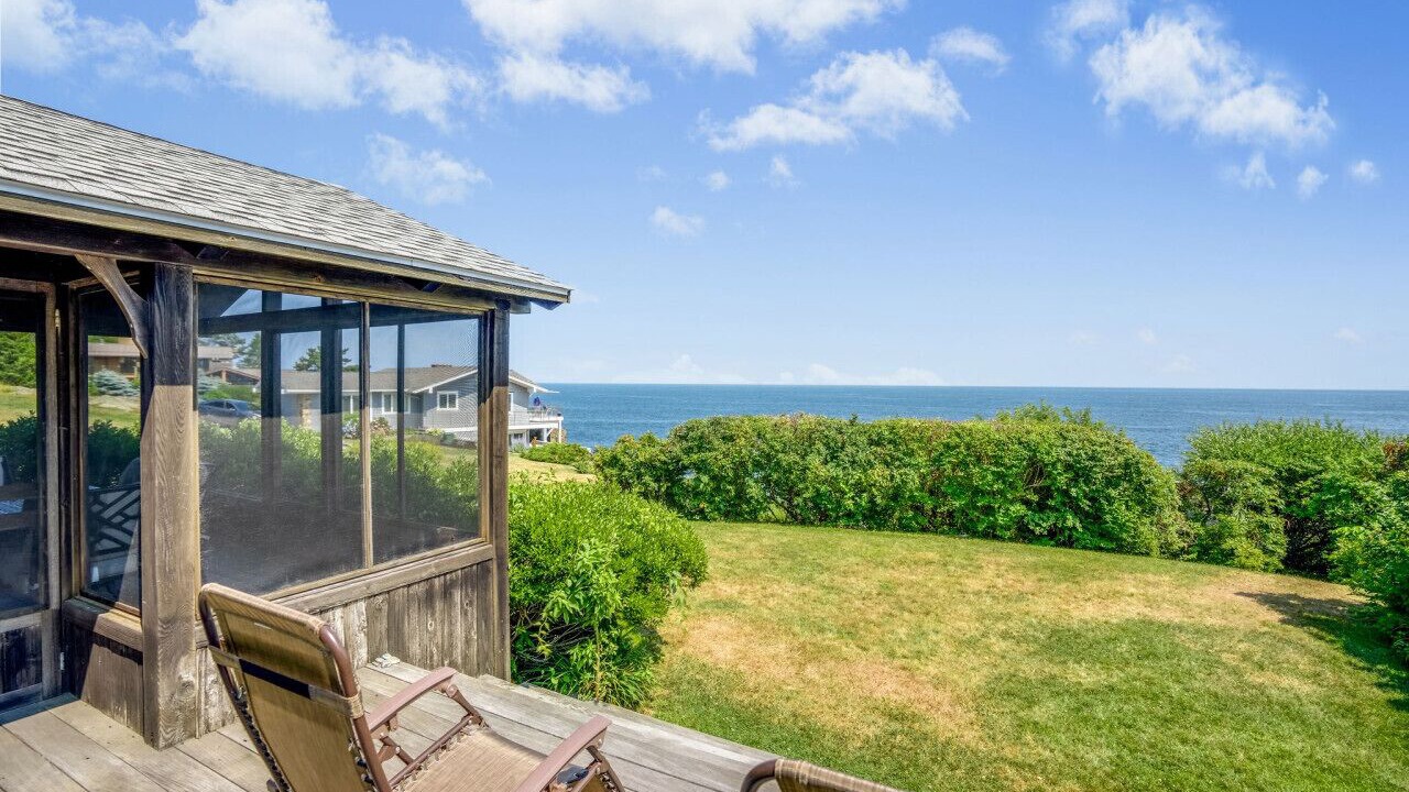 Photo of Patio Balcony in Cape Neddick