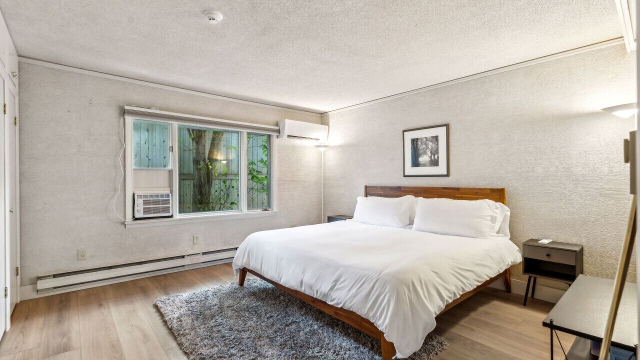 Photo of Bedroom in Cape Neddick