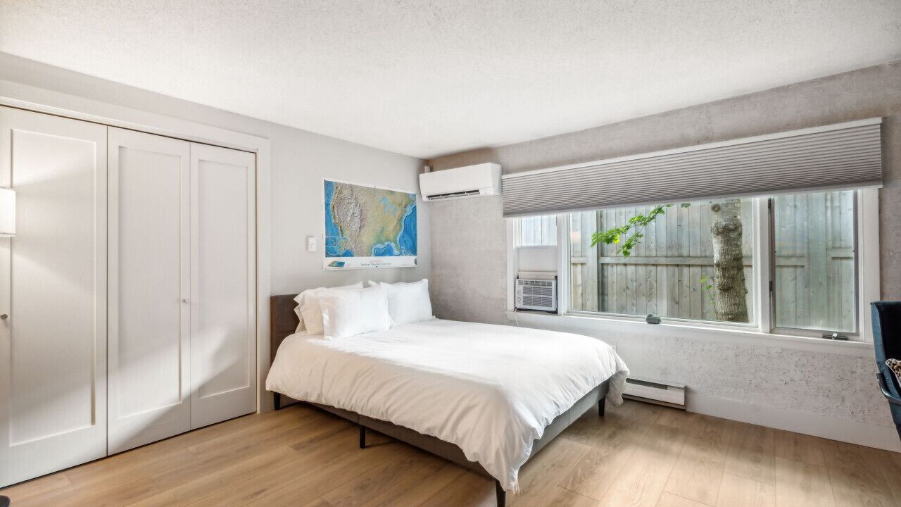 Photo of Bedroom in Cape Neddick