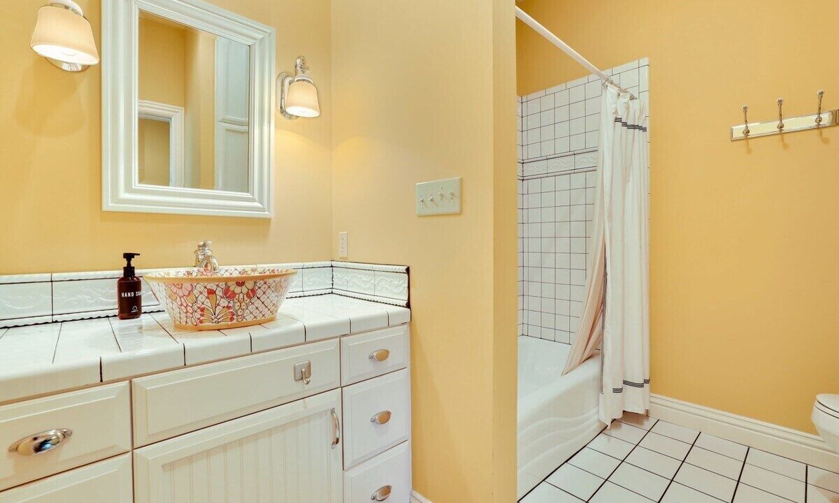 Photo of Bathroom in Springdale