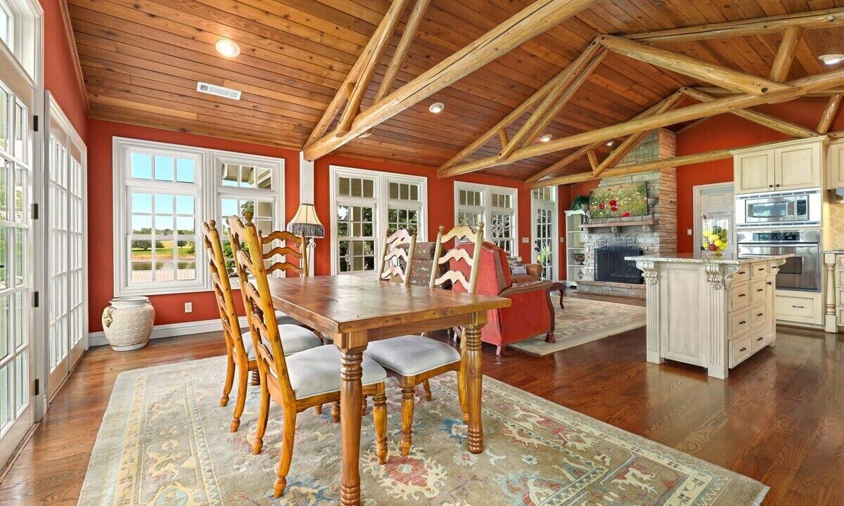 Photo of Bedroom in Springdale