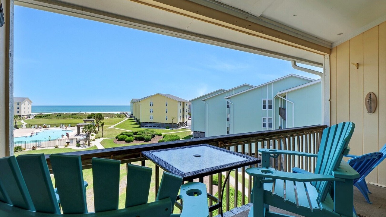 Photo of Patio Balcony in Surf City