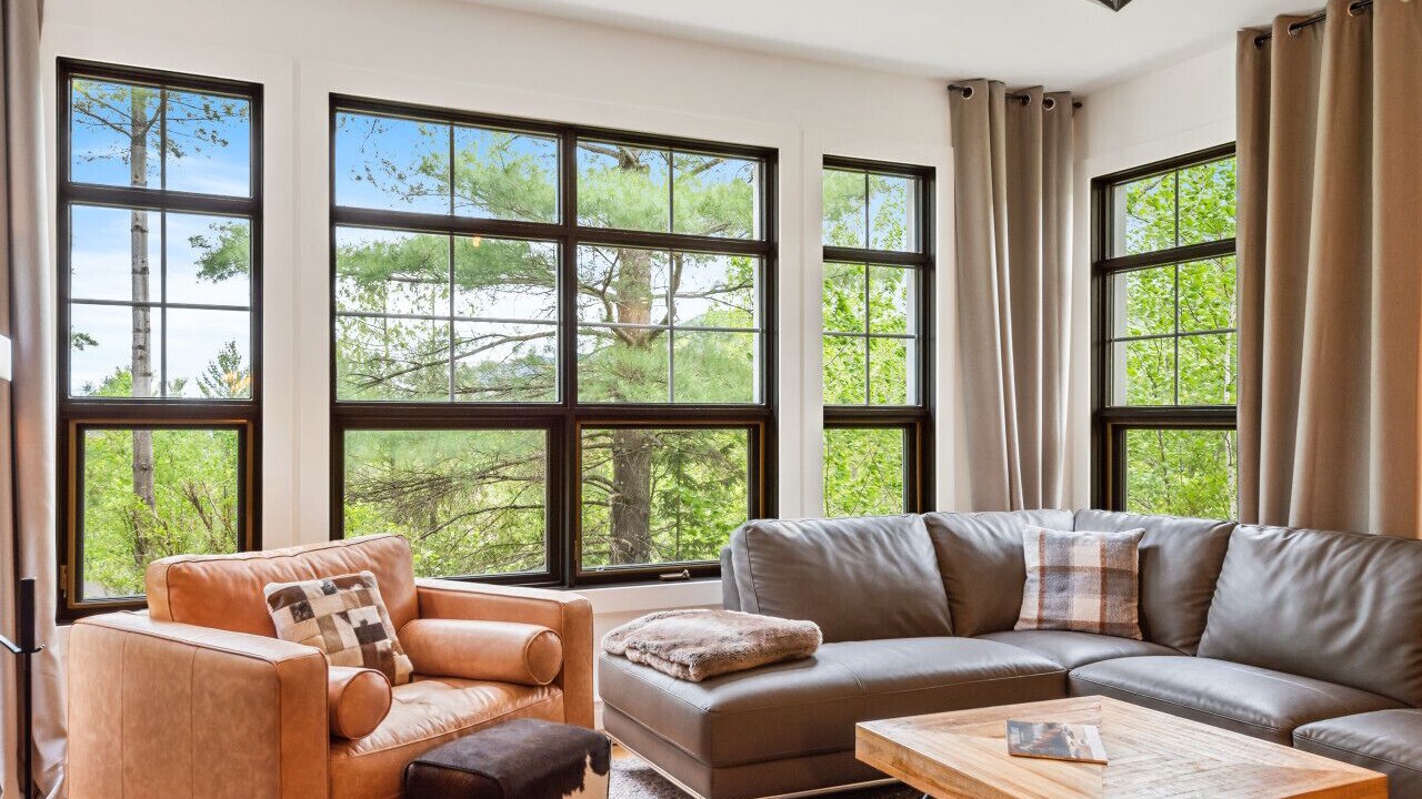 Photo of Livingroom in Tremblant-Les-Eaux
