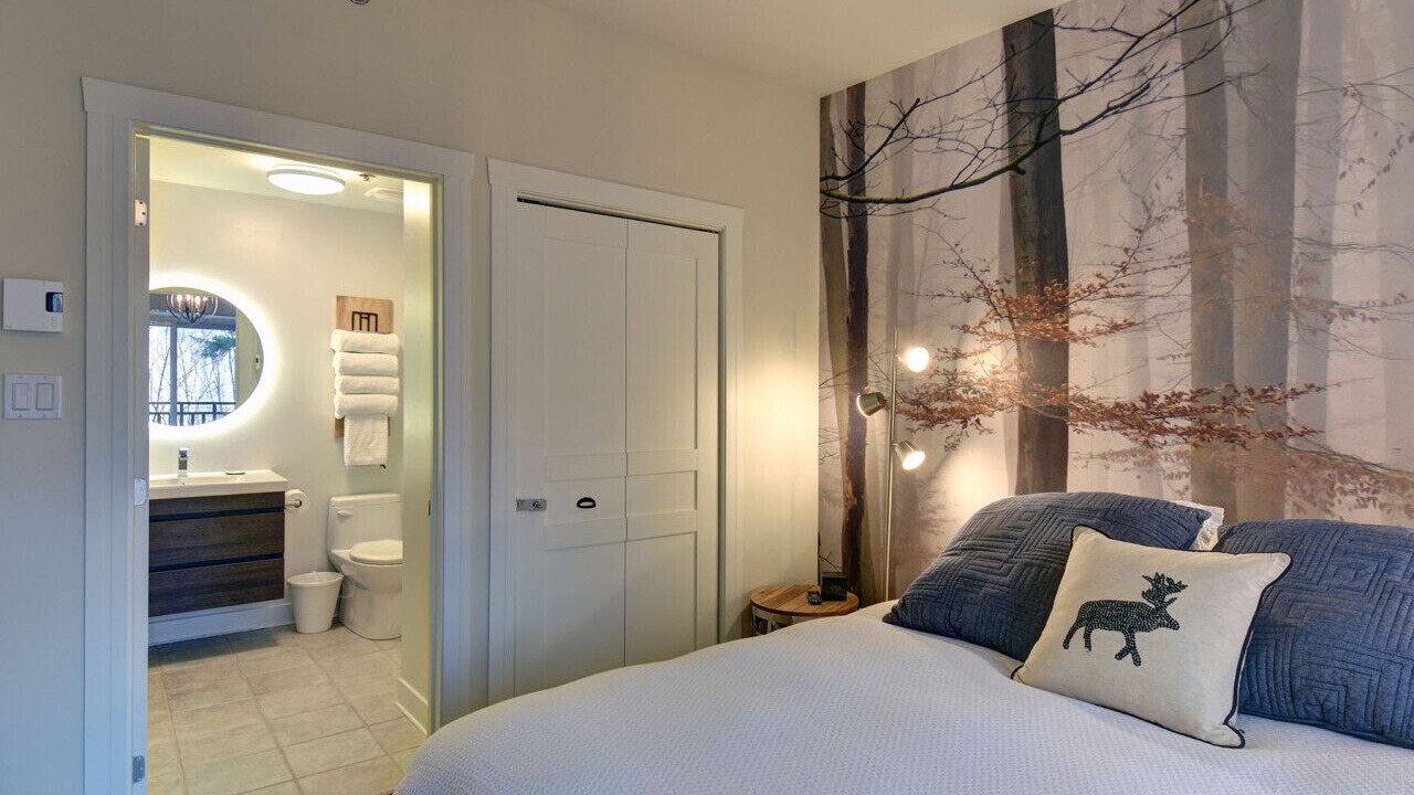 Photo of Bedroom in Tremblant-Les-Eaux