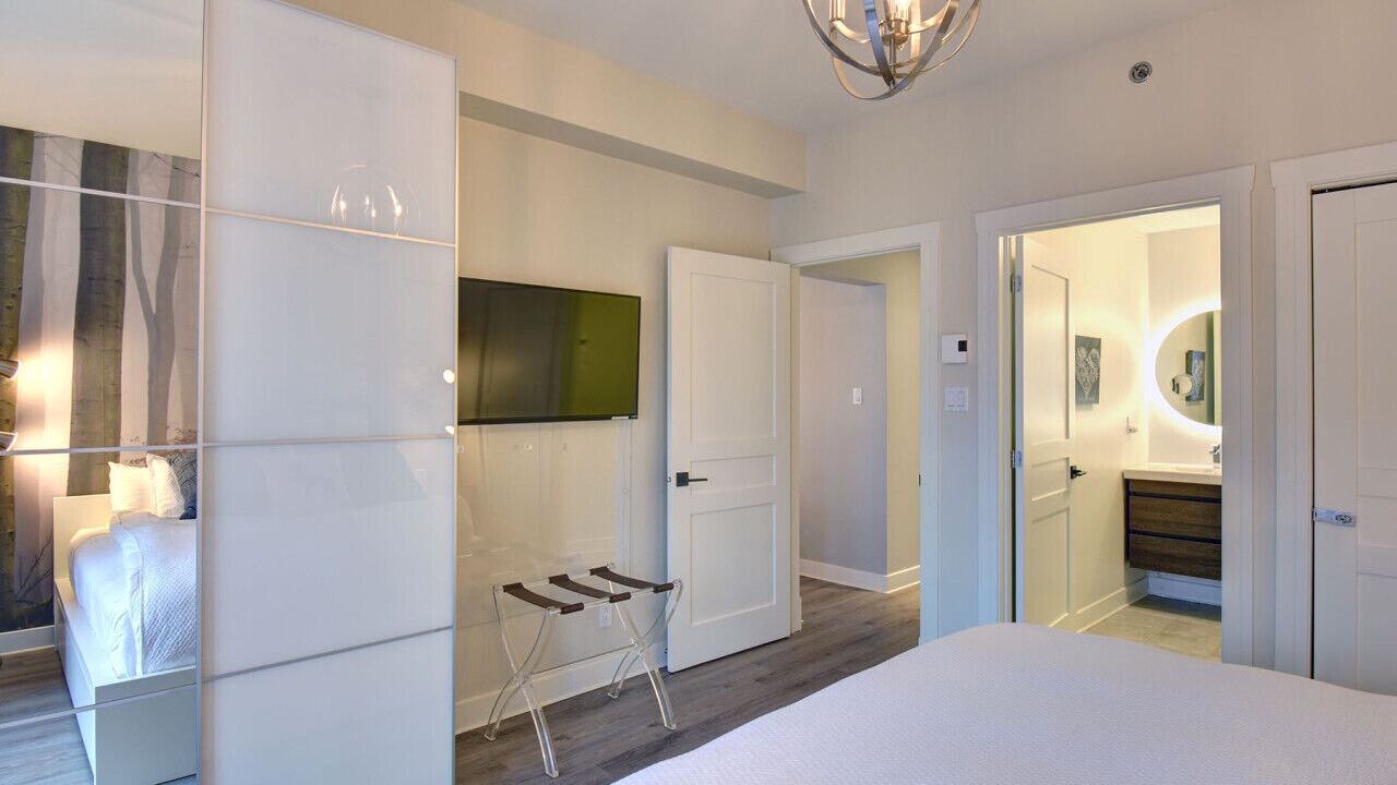 Photo of Bedroom in Tremblant-Les-Eaux