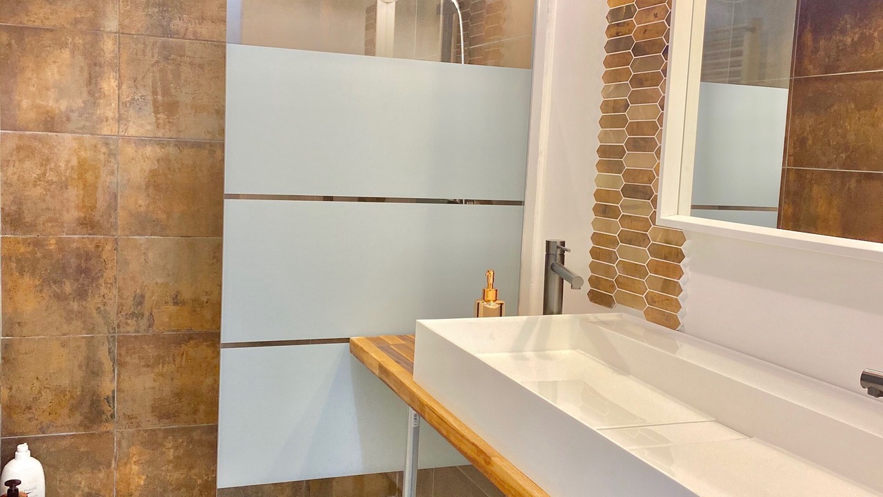 Photo of Bathroom in Centre Ville