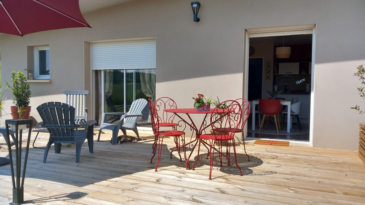 Photo of Outdoor in Perville