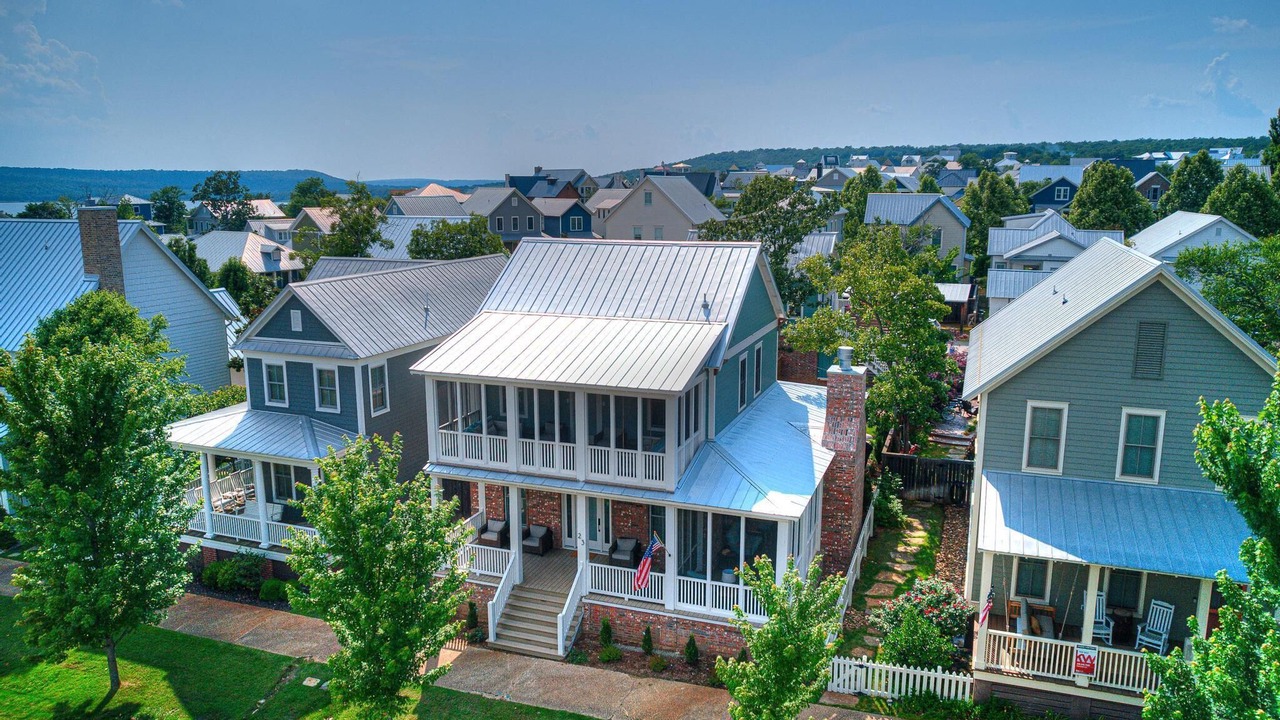 Photo of Outdoor in Carlton Landing